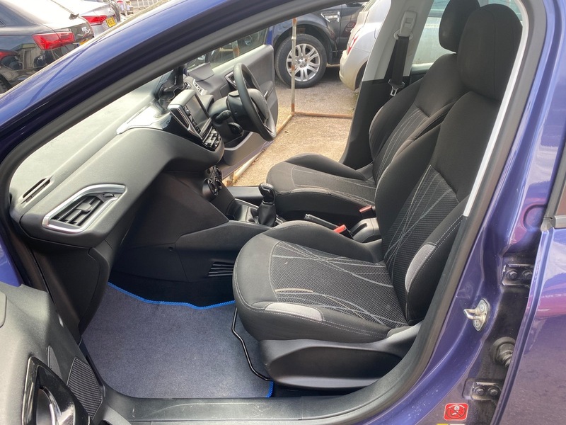 Used Peugeot 208 2015 for sale - 77981724: Photo 12