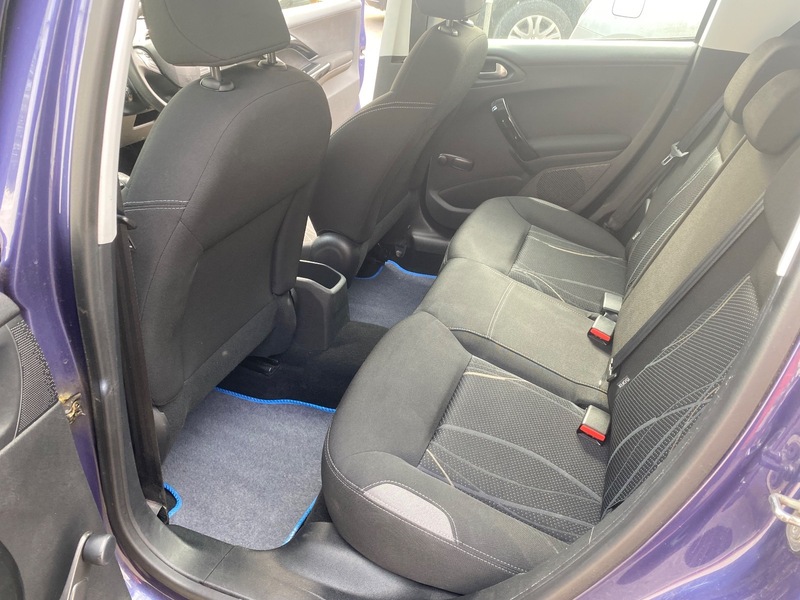 Used Peugeot 208 2015 for sale - 77981724: Photo 13
