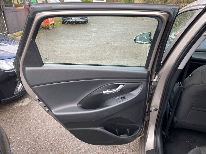 Used Hyundai i30 2018 for sale - 77395011: Photo 21