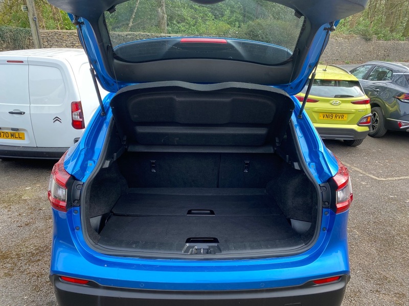 Used Nissan Qashqai 2017 for sale - 78018048: Photo 24