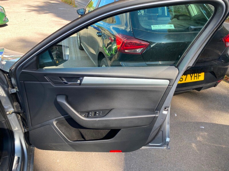 Used Skoda Superb 2019 for sale - 76236366: Photo 23