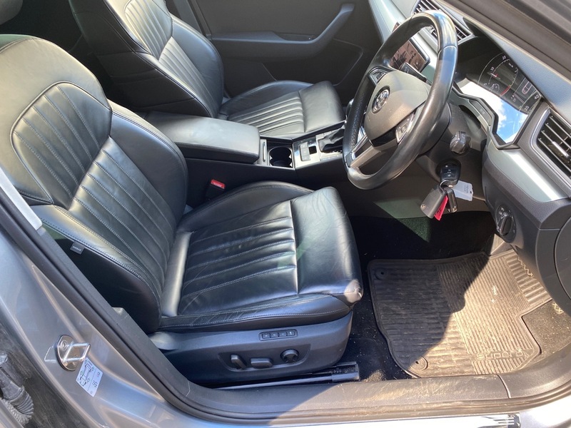 Used Skoda Superb 2019 for sale - 76236366: Photo 8