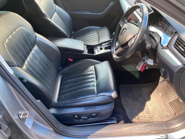 Used Skoda Superb 2019 for sale - 76236366: Photo 8
