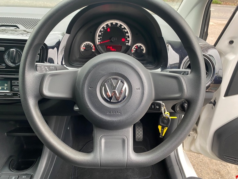 Used Volkswagen up! 2015 for sale - 78111547: Photo 11
