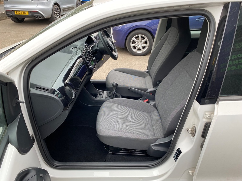 Used Volkswagen up! 2015 for sale - 78111547: Photo 14