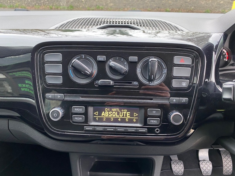 Used Volkswagen up! 2015 for sale - 78111547: Photo 9