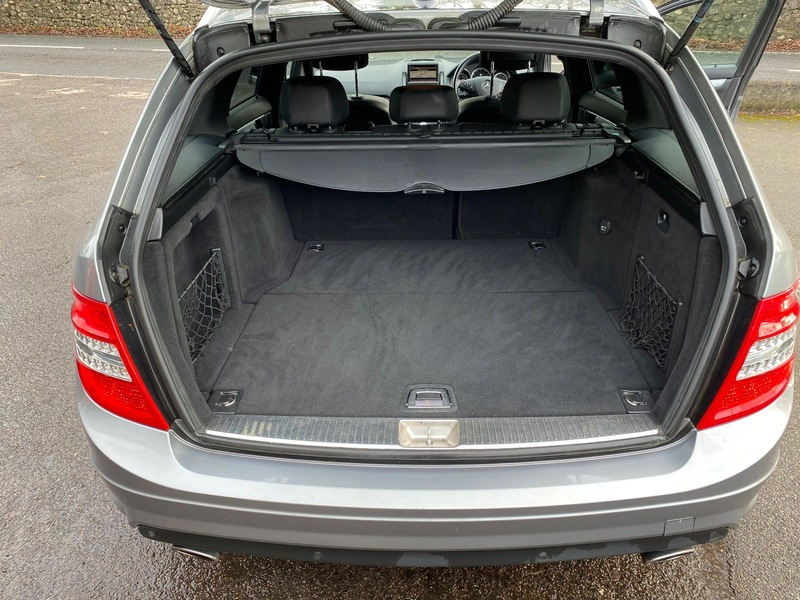 Used Mercedes-Benz C Class 2010 for sale - 77494422: Photo 28