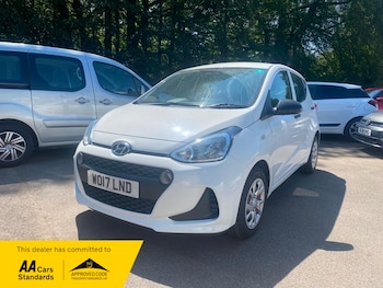 Used Hyundai i10 2017 for sale - 79289558: Photo