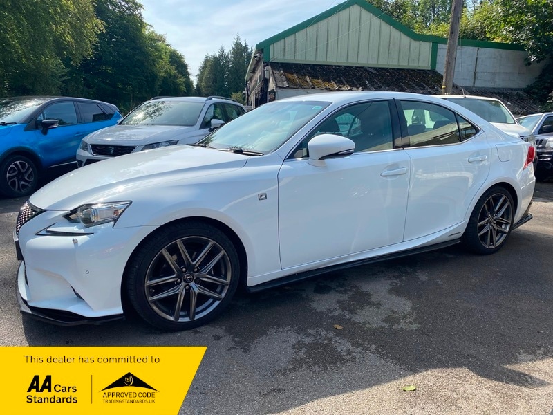 Used Lexus IS 2015 for sale - 76081507: Photo 2