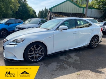 Used Lexus IS 2015 for sale - 76081507: Photo 2