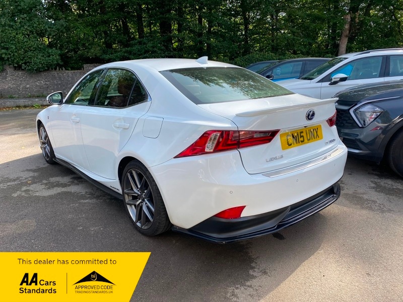 Used Lexus IS 2015 for sale - 76081507: Photo 3