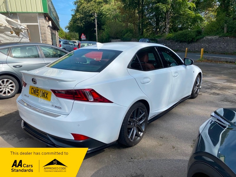 Used Lexus IS 2015 for sale - 76081507: Photo 5