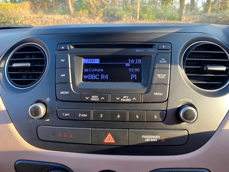 Used Hyundai i10 2016 for sale - 77766056: Photo 8