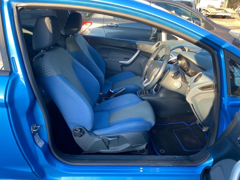 Used Ford Fiesta 2010 for sale - 77668151: Photo 17