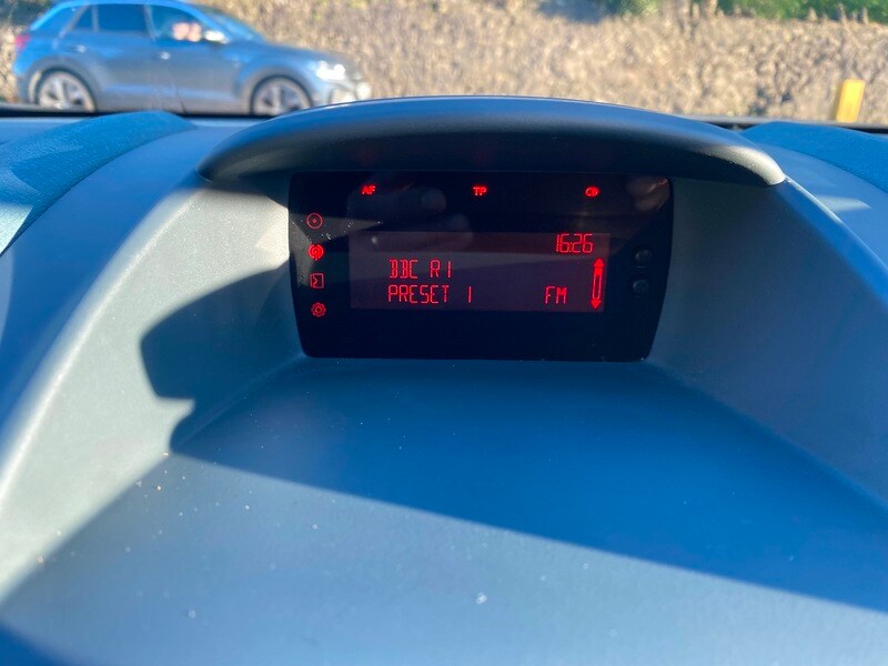 Used Ford Fiesta 2010 for sale - 77668151: Photo 23