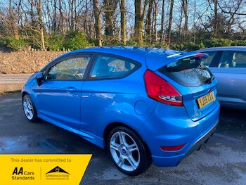 Used Ford Fiesta 2010 for sale - 77668151: Photo