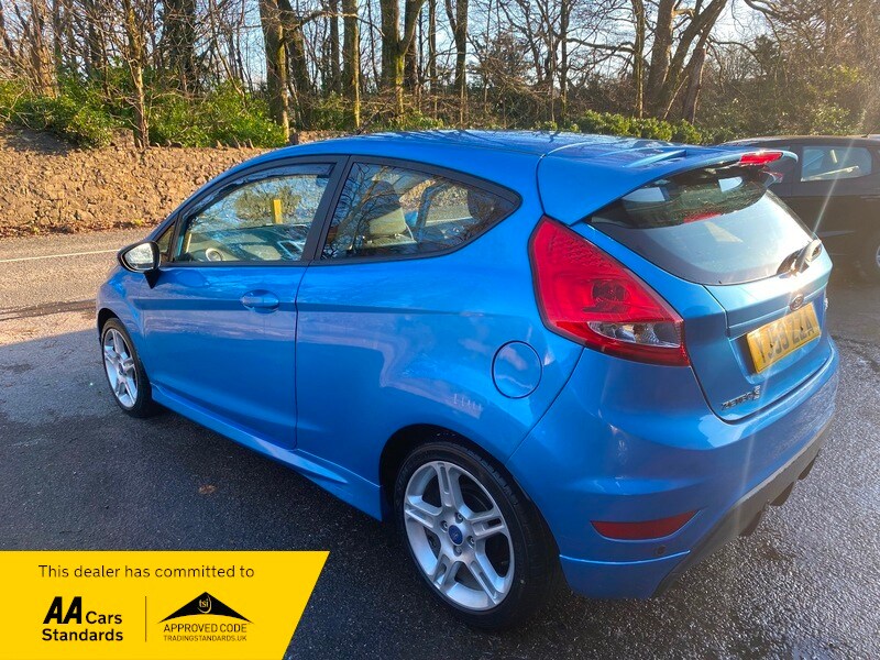 Used Ford Fiesta 2010 for sale - 77668151: Photo 9