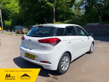 Used Hyundai i20 2016 for sale - 74278077: Photo