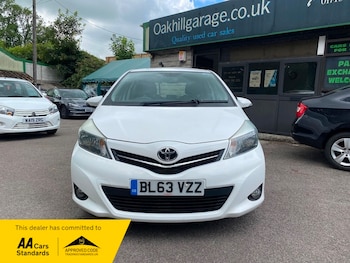 Used Toyota Yaris 2014 for sale - 79090724: Photo
