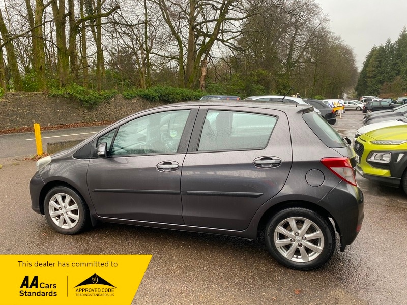 Used Toyota Yaris 2013 for sale - 77655917: Photo 7