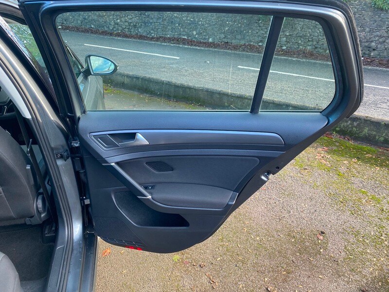 Used Volkswagen Golf 2018 for sale - 77370405: Photo 25