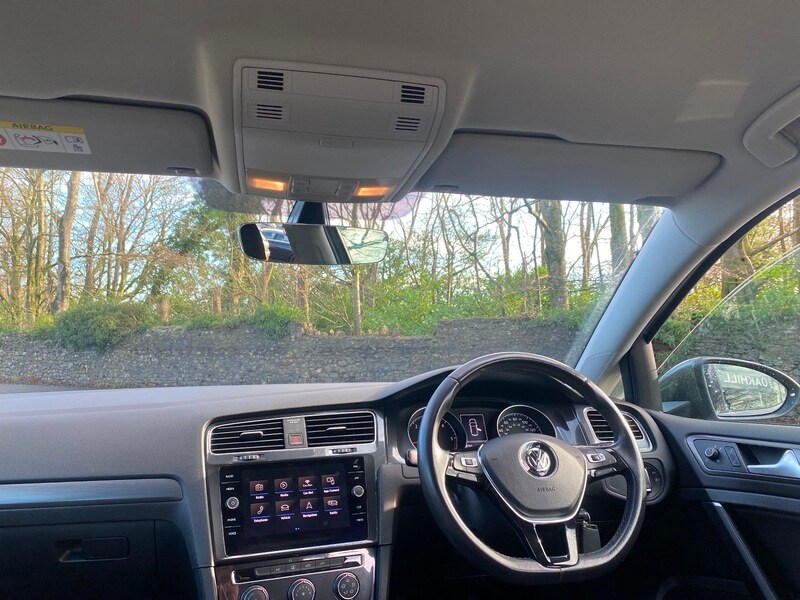 Used Volkswagen Golf 2018 for sale - 77370405: Photo 30