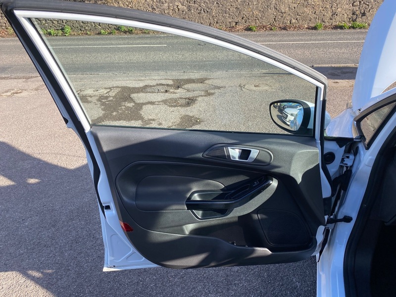 Used Ford Fiesta 2016 for sale - 78031322: Photo 19