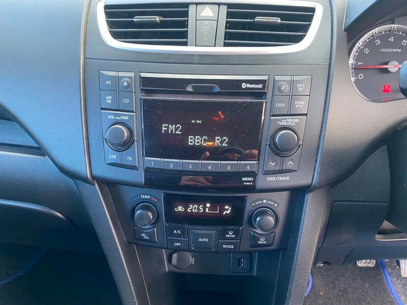 Used Suzuki Swift 2014 for sale - 77370394: Photo 11