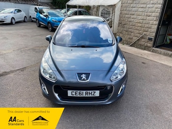 Used Peugeot 308 2011 for sale - 75597565: Photo