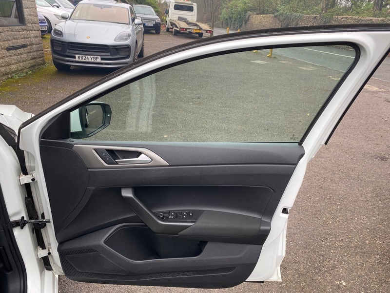 Used Volkswagen Polo 2018 for sale - 77594992: Photo 21