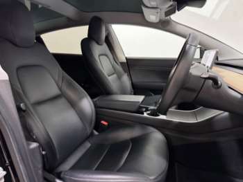Used Tesla Model 3 2019 for sale - 74726208: Photo