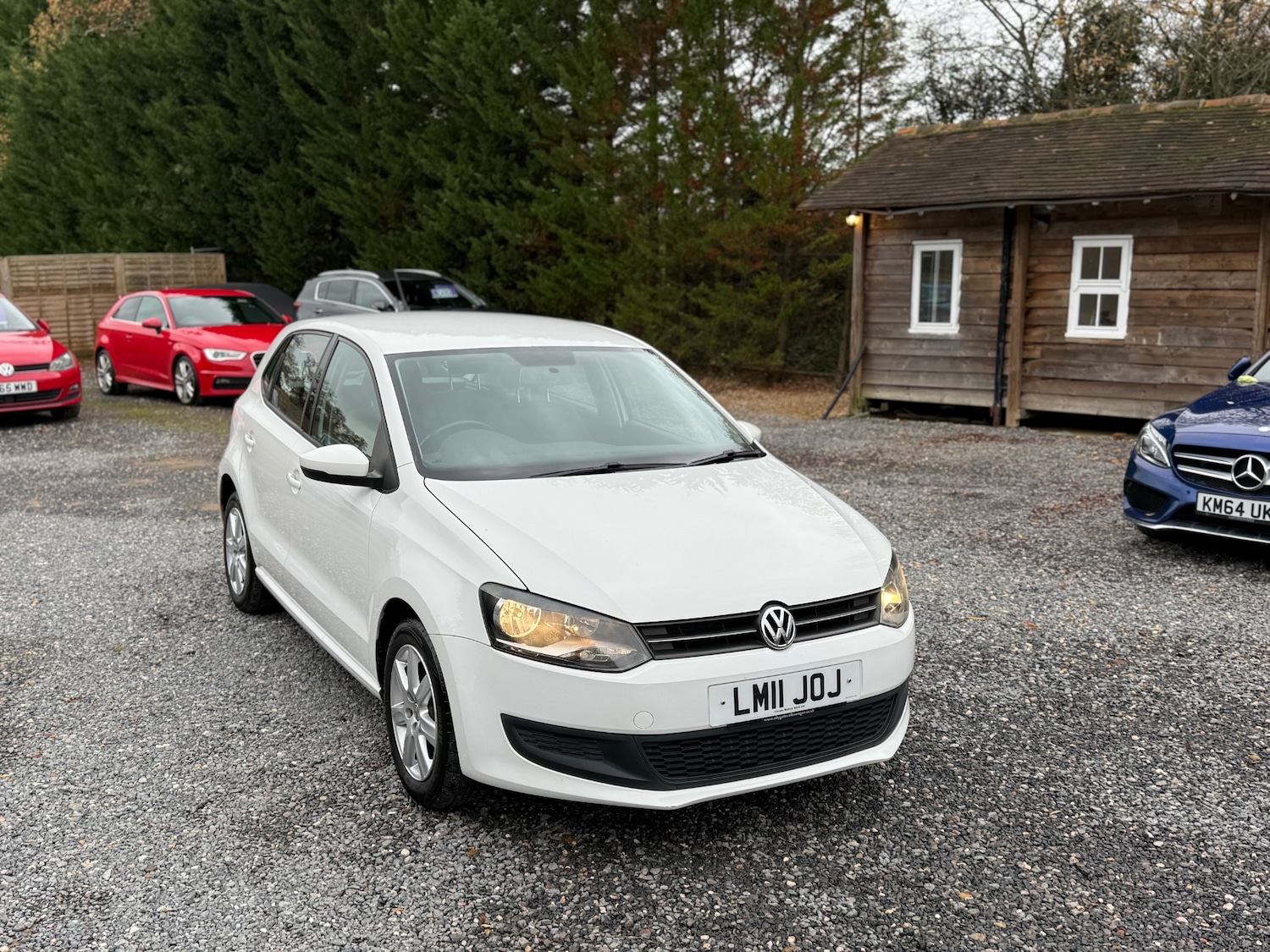 Used Volkswagen Polo 2011 for sale - 76845860: Photo 1