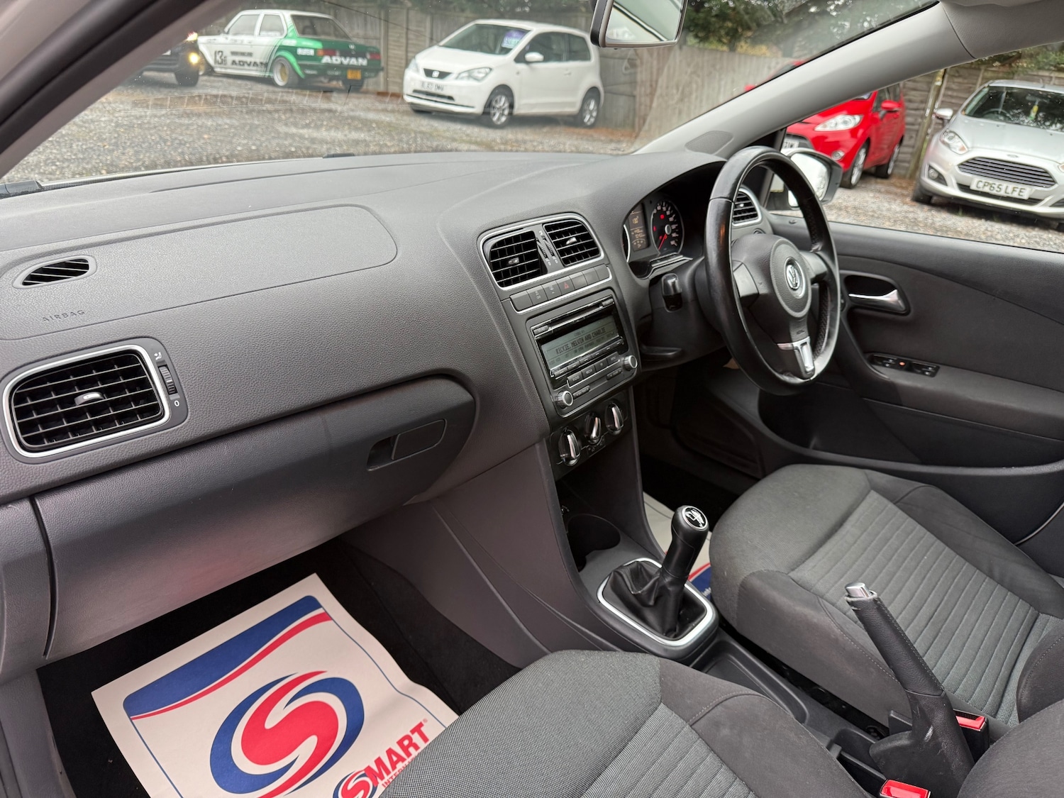 Used Volkswagen Polo 2011 for sale - 76845860: Photo 14