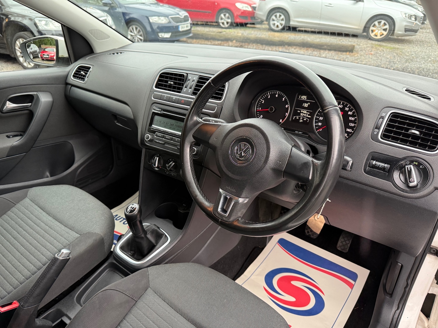 Used Volkswagen Polo 2011 for sale - 76845860: Photo 15