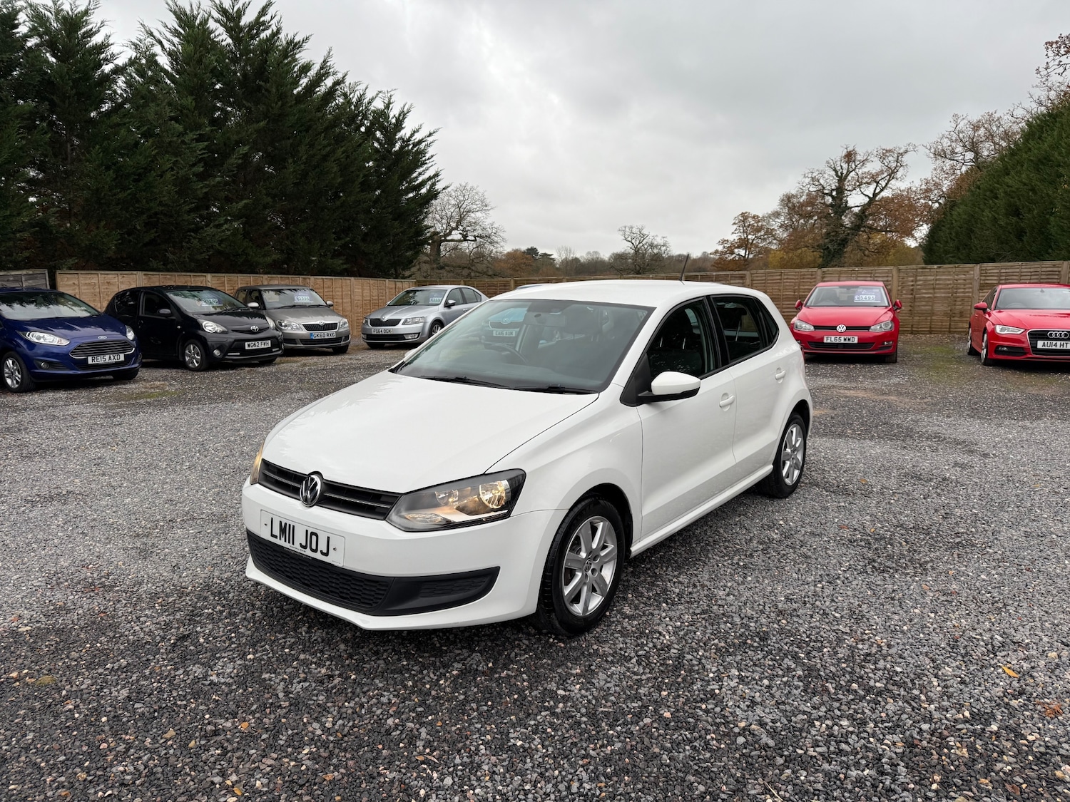 Used Volkswagen Polo 2011 for sale - 76845860: Photo 4