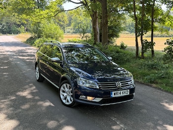 Used Volkswagen Passat 2014 for sale - 79168337: Photo