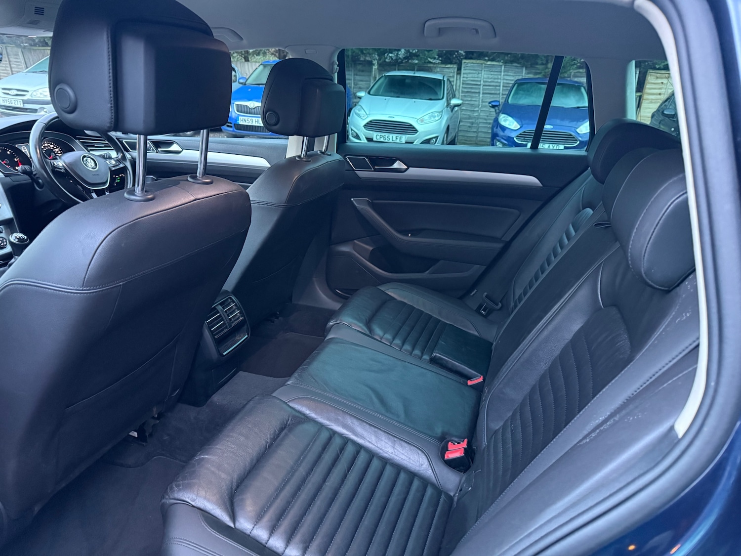 Used Volkswagen Passat 2015 for sale - 77129864: Photo 12