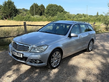 Used Mercedes-Benz C Class 2012 for sale - 79129994: Photo
