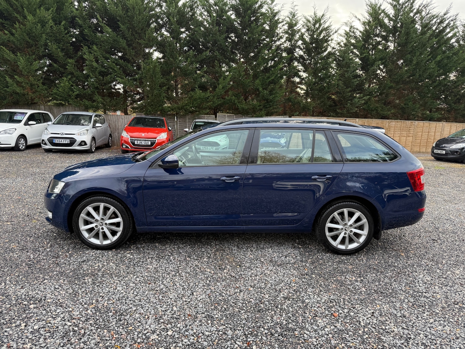 Used Skoda Octavia 2014 for sale - 76553886: Photo 7