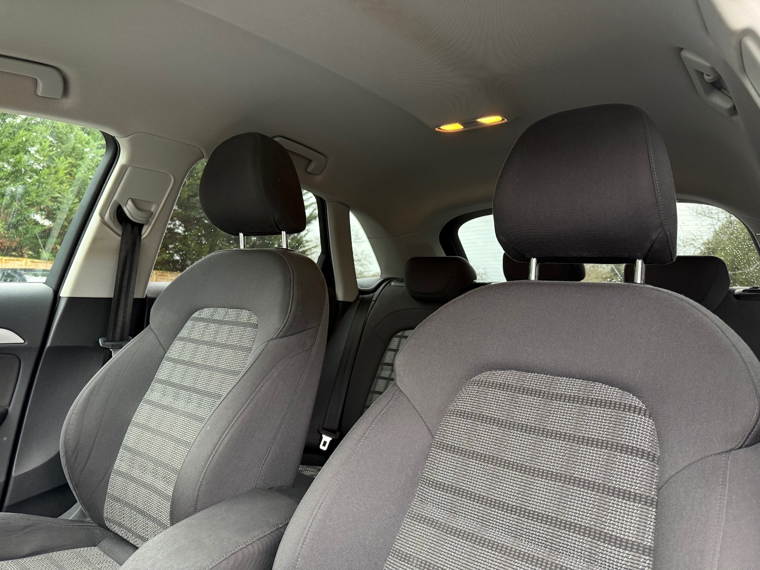 Used Audi Q3 2015 for sale - 77324242: Photo 9