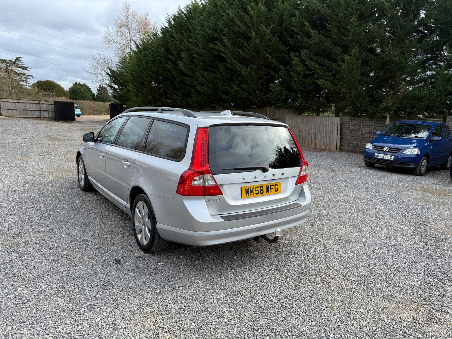 Used Volvo V70 2008 for sale - 77676239: Photo 10