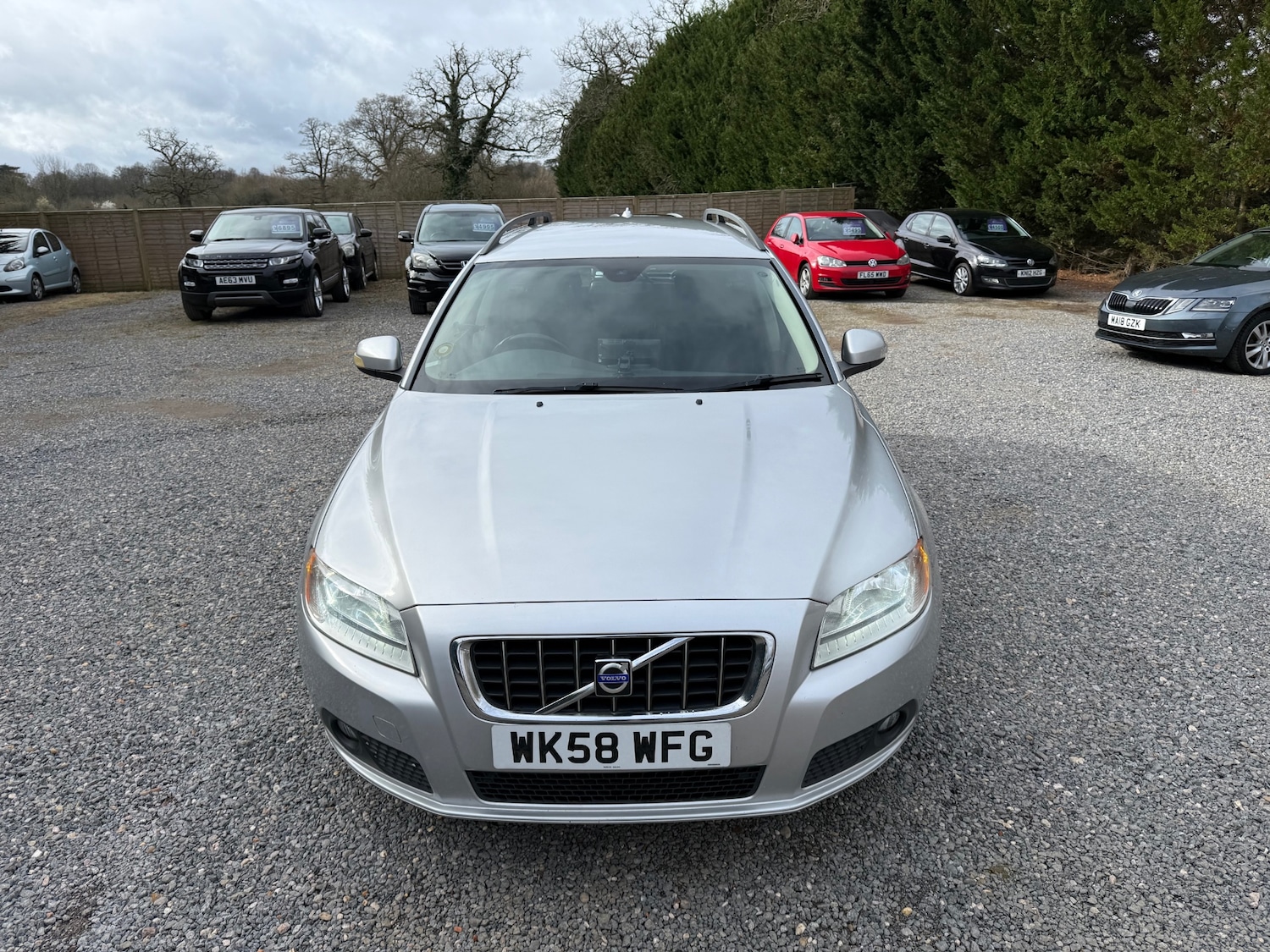 Used Volvo V70 2008 for sale - 77676239: Photo 3