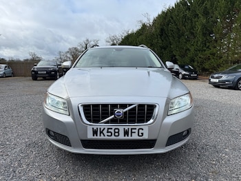 Used Volvo V70 2008 for sale - 77676239: Photo