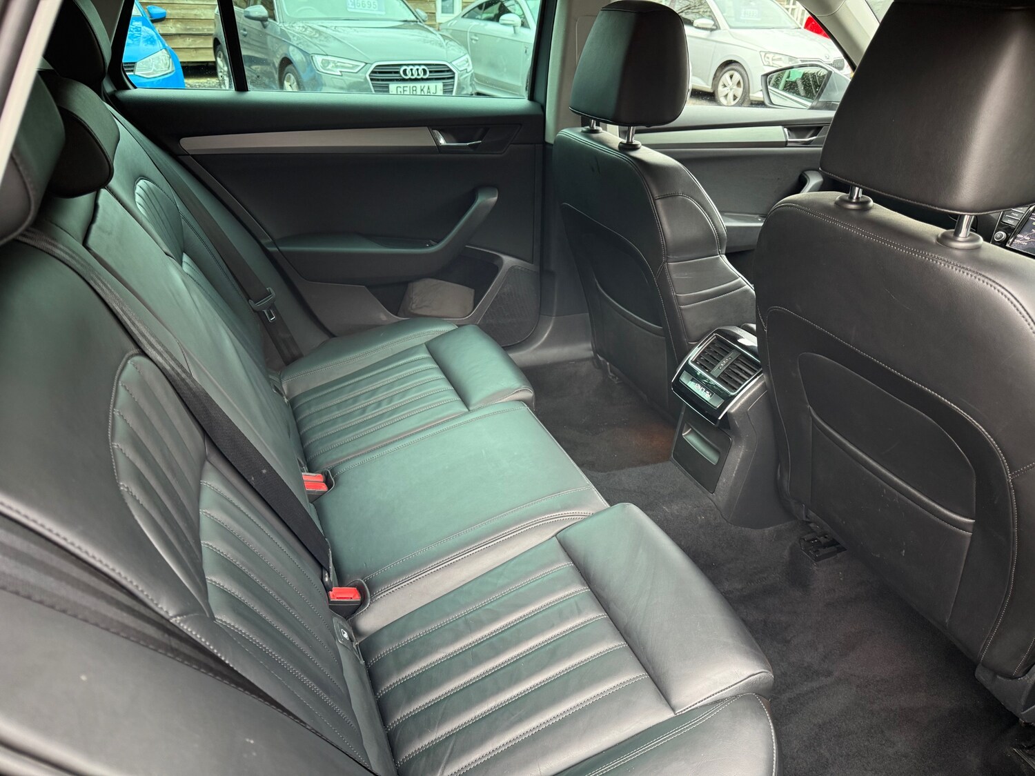 Used Skoda Superb 2015 for sale - 77445761: Photo 12