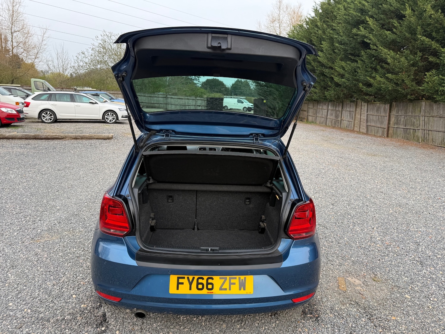 Used Volkswagen Polo 2016 for sale - 77983819: Photo 12