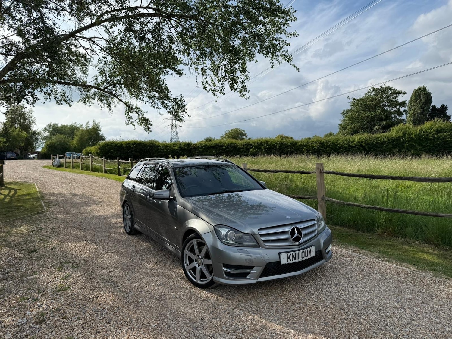 Used Mercedes-Benz C Class 2011 for sale - 76382809: Photo 2