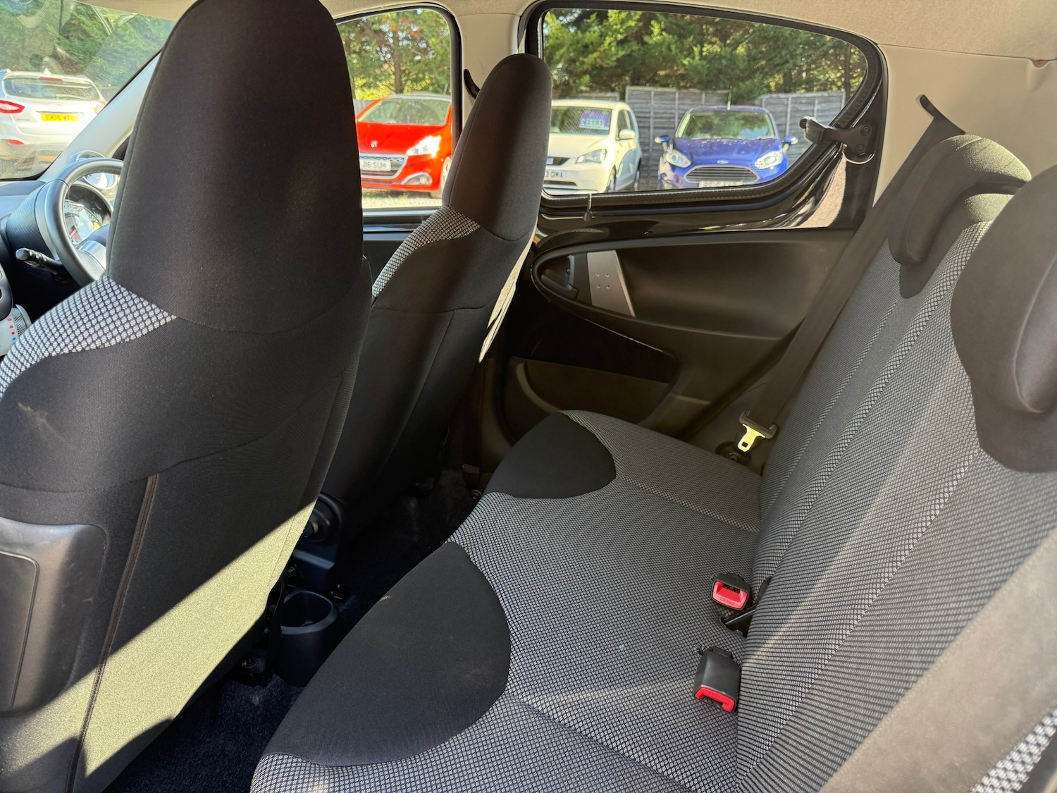 Used Toyota AYGO 2013 for sale - 76007277: Photo 14