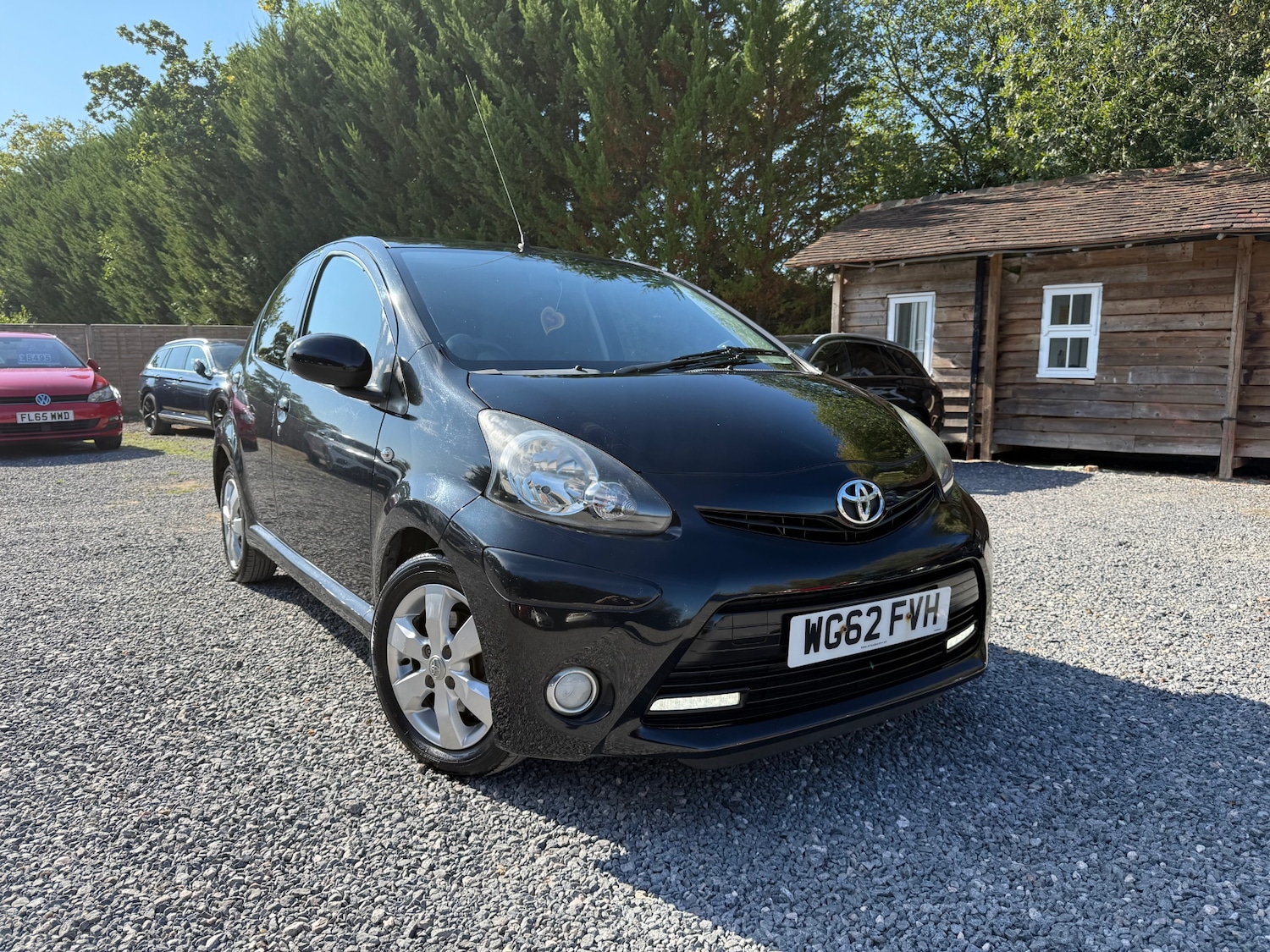 Used Toyota AYGO 2013 for sale - 76007277: Photo 2