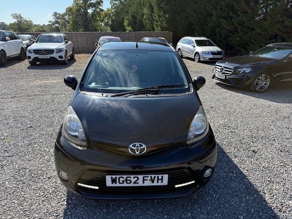 Used Toyota AYGO 2013 for sale - 76007277: Photo 3