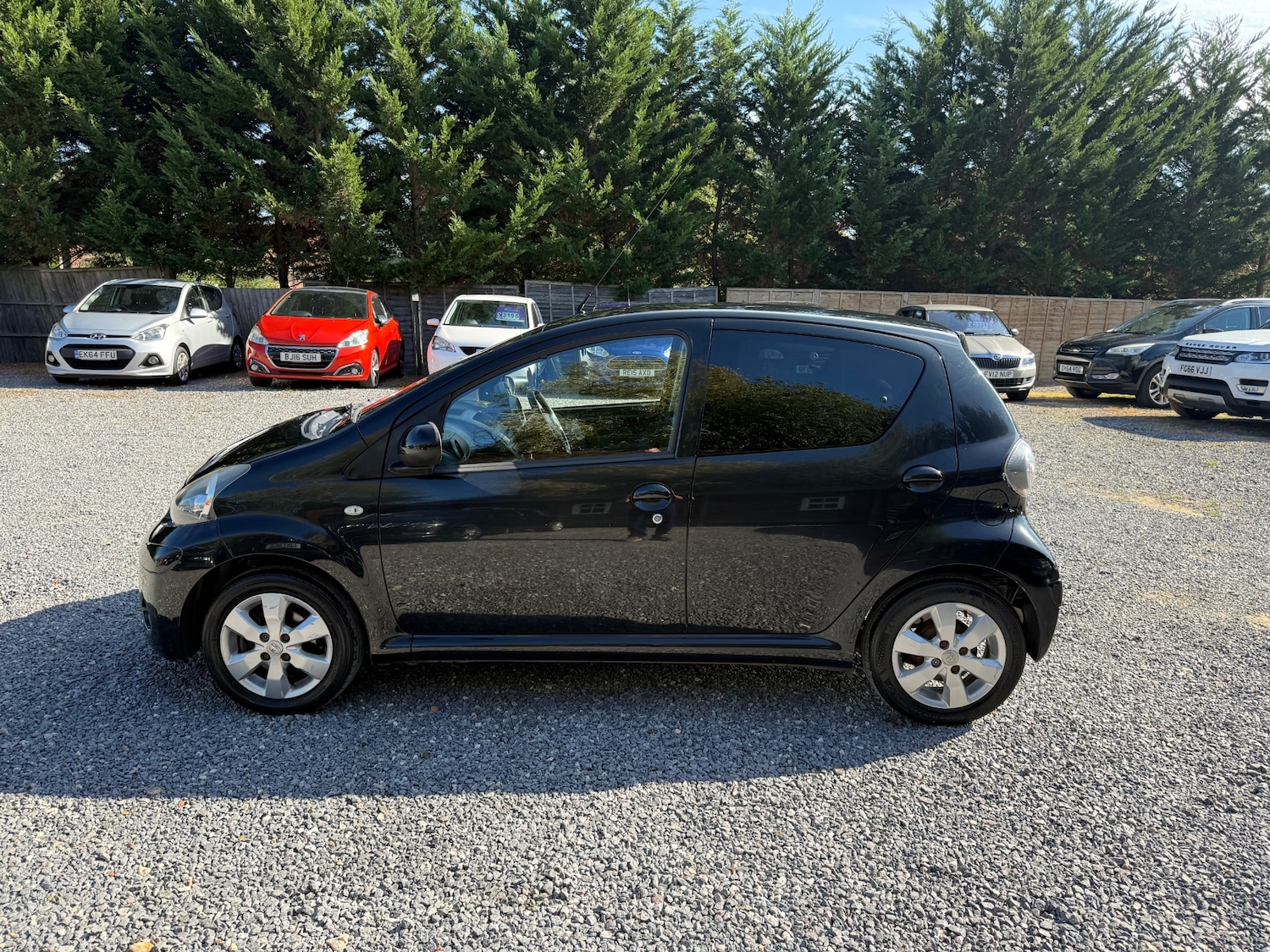 Used Toyota AYGO 2013 for sale - 76007277: Photo 8